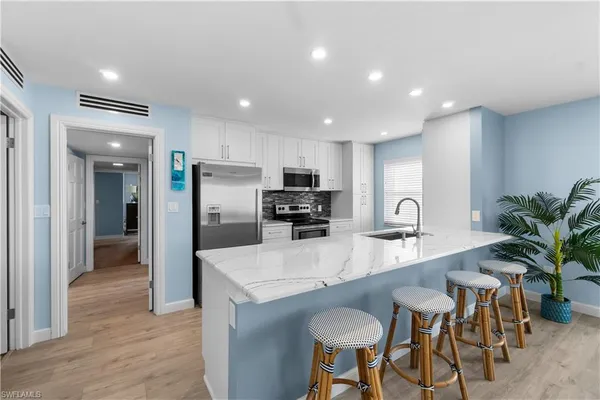 $12,000 | 3483 Gulf Shore Boulevard North, Unit 604, Naples, FL 34103