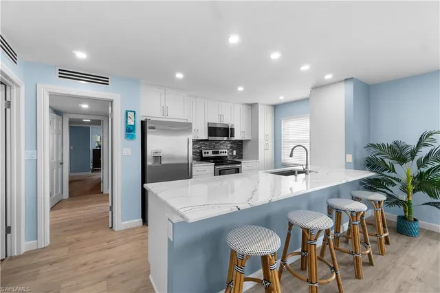 $12,000 | 3483 Gulf Shore Boulevard North, Unit 604, Naples, FL 34103