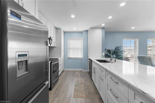 $12,000 | 3483 Gulf Shore Boulevard North, Unit 604, Naples, FL 34103