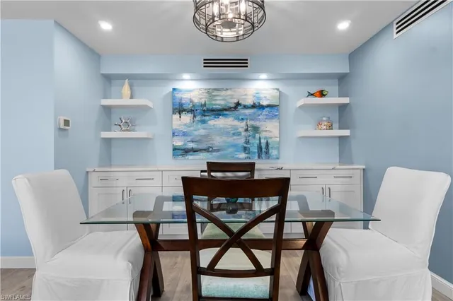 $12,000 | 3483 Gulf Shore Boulevard North, Unit 604, Naples, FL 34103