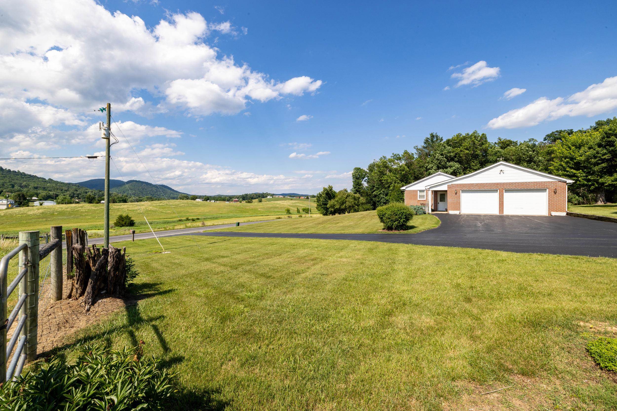 12199 Hollow Road Fulks Run, VA 22830 - Photo 44 of 75