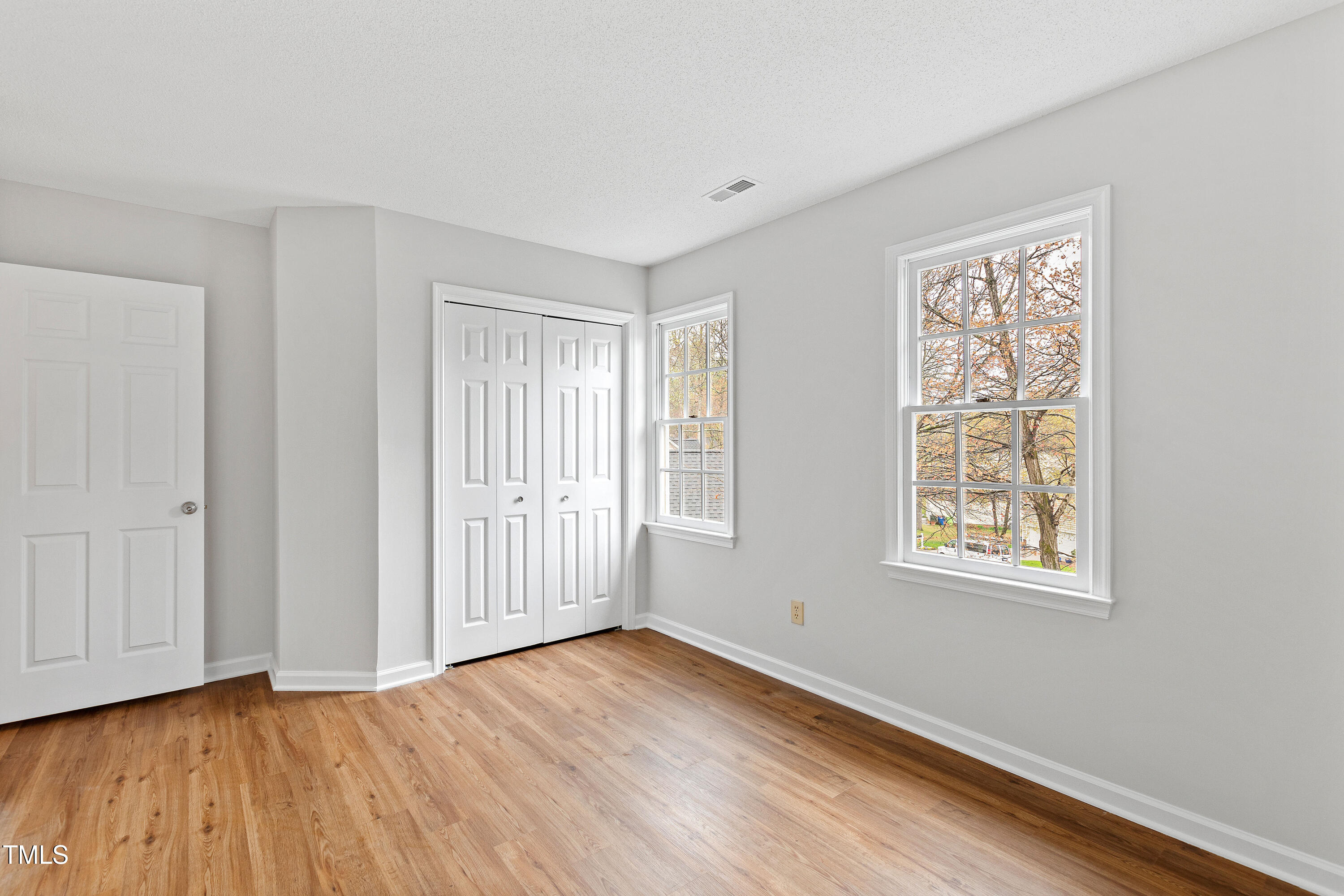 9724 Dansington Court Raleigh, NC 27615 - Photo 27 of 39 Guest Bedroom