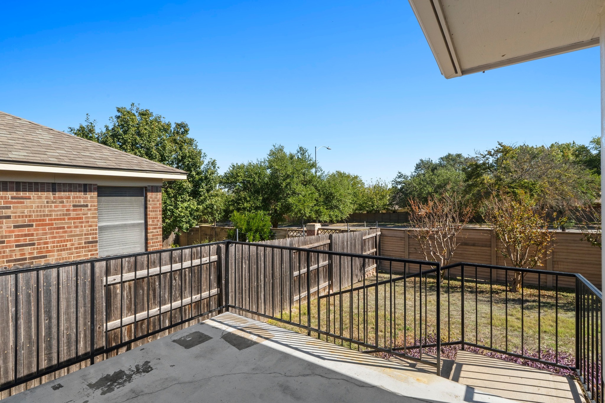 12935 Withers Way Austin, TX 78727 - Photo 28 of 33