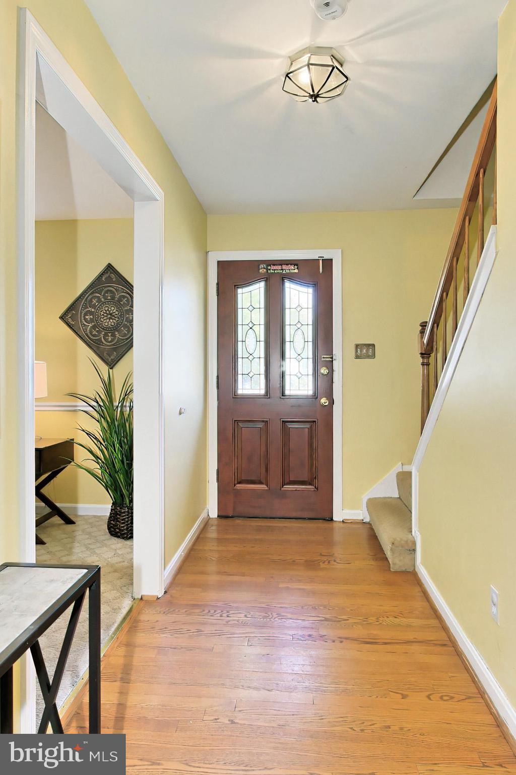 4123 Lees Corner Road Chantilly, VA 20151 - Photo 6 of 47 a view of an entryway with wooden floor
