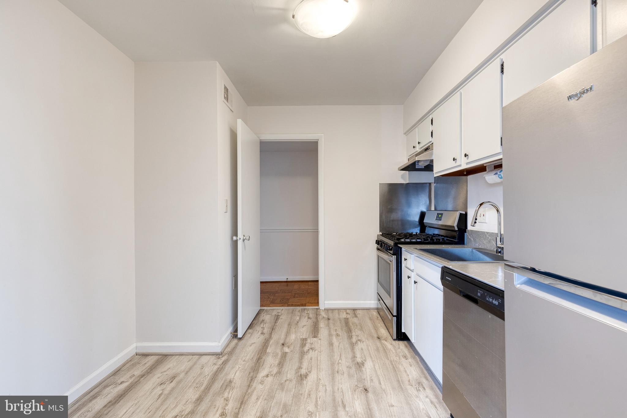 1 Cross Keys Road, Unit 1D Baltimore, MD 21210 - Photo 7 of 15
