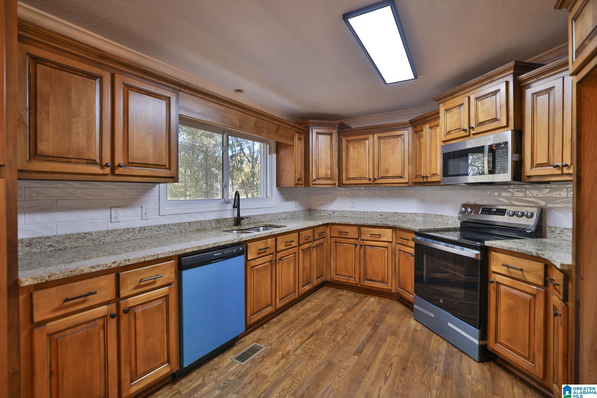 319 Henderson Road Lincoln, AL 35096 - Photo 20 of 49