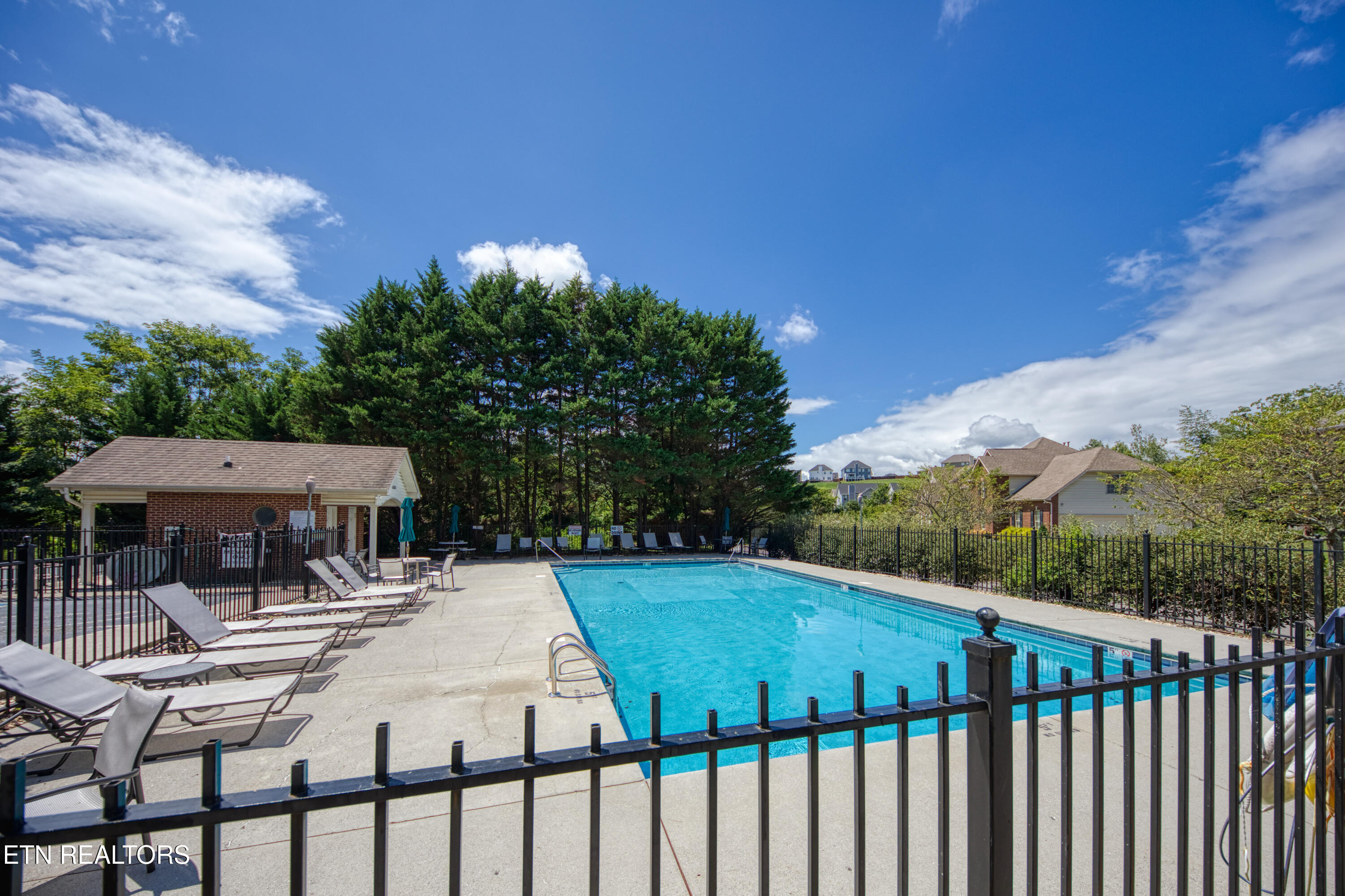 1336 Wineberry Road Powell, TN 37849 - Photo 32 of 33 1000000732