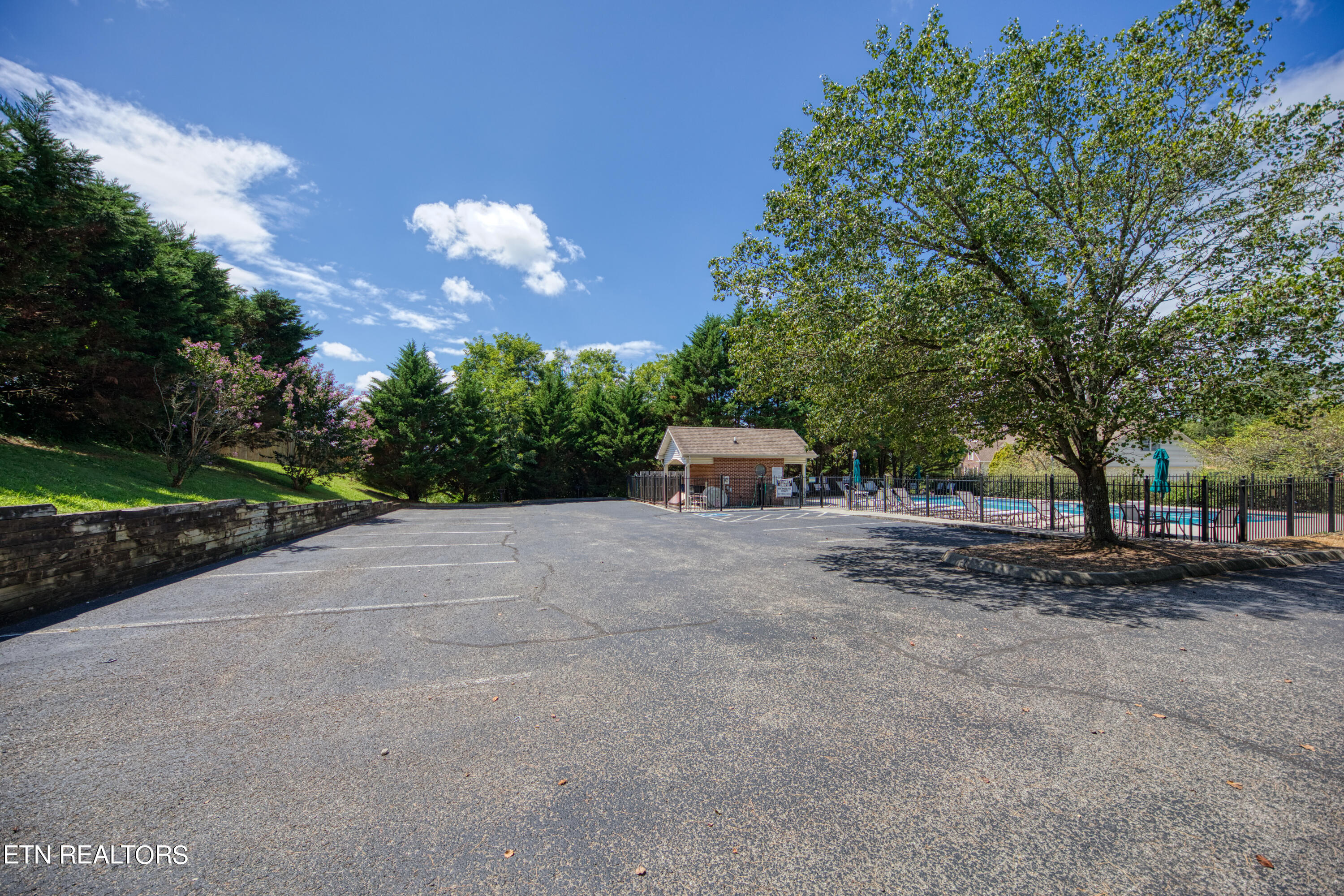 1336 Wineberry Road Powell, TN 37849 - Photo 33 of 33 1000000733