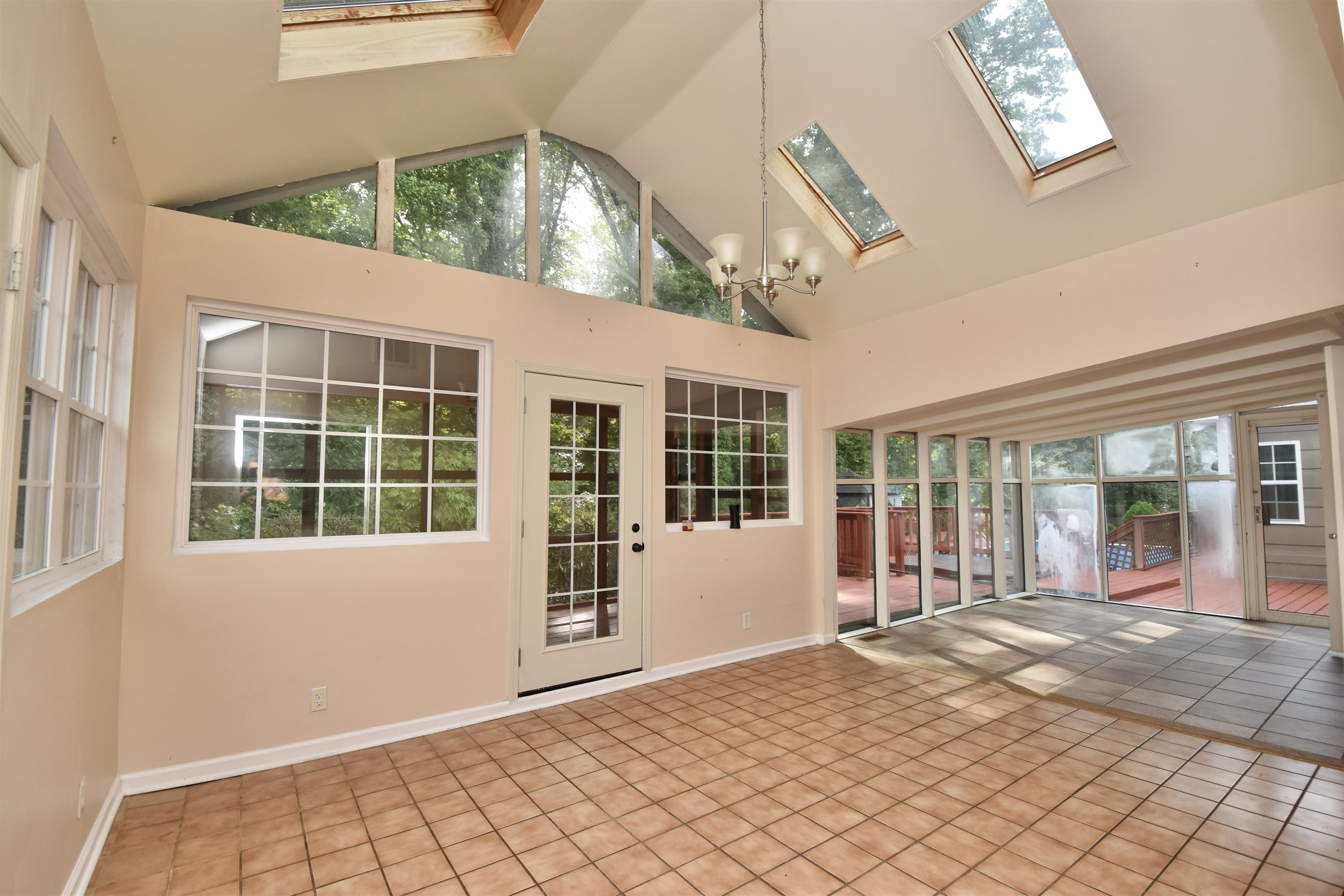 118 Tuckahoe Road Jackson, TN 38305 - Photo 18 of 25 Gallery Image 18