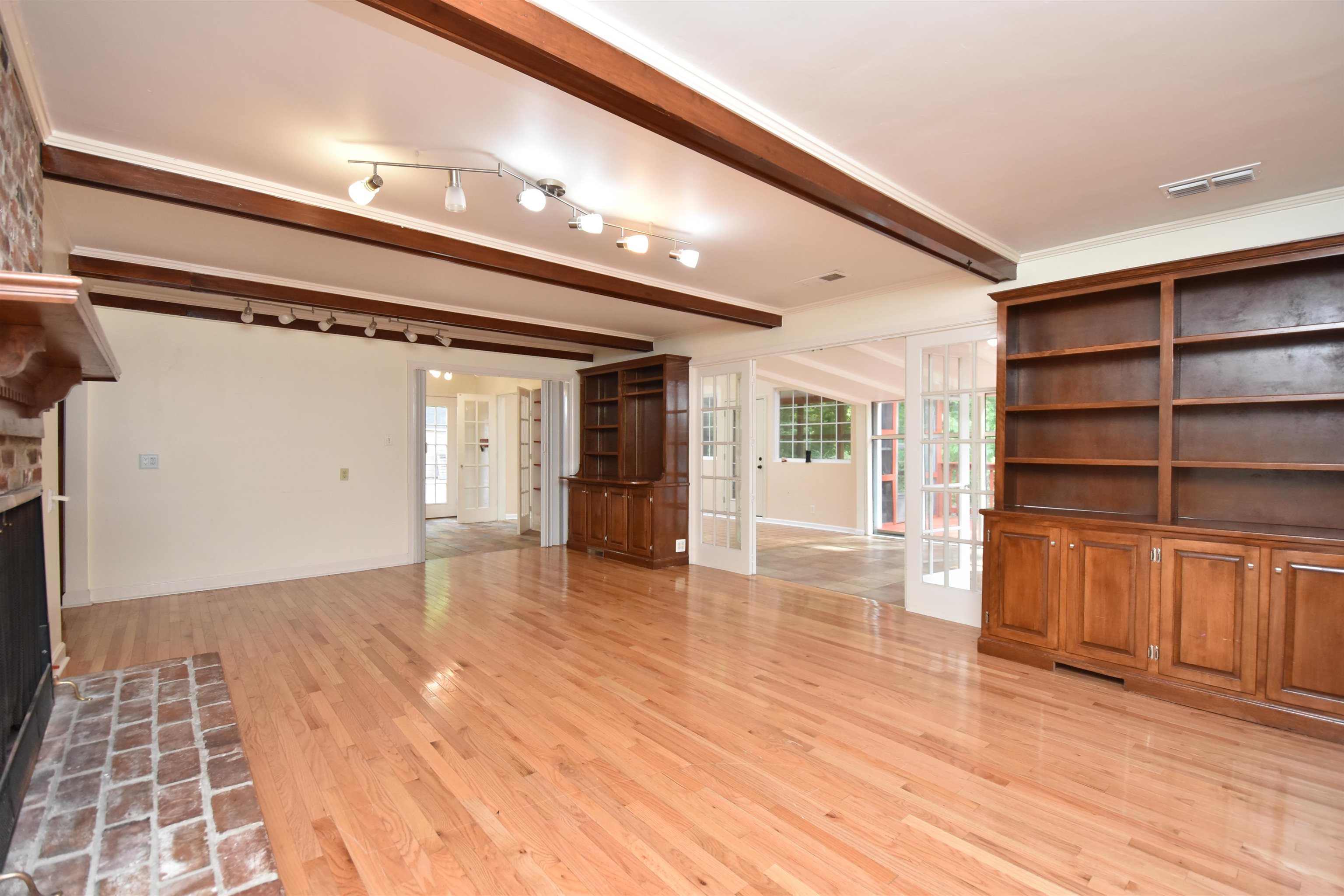 118 Tuckahoe Road Jackson, TN 38305 - Photo 5 of 25 Gallery Image 5