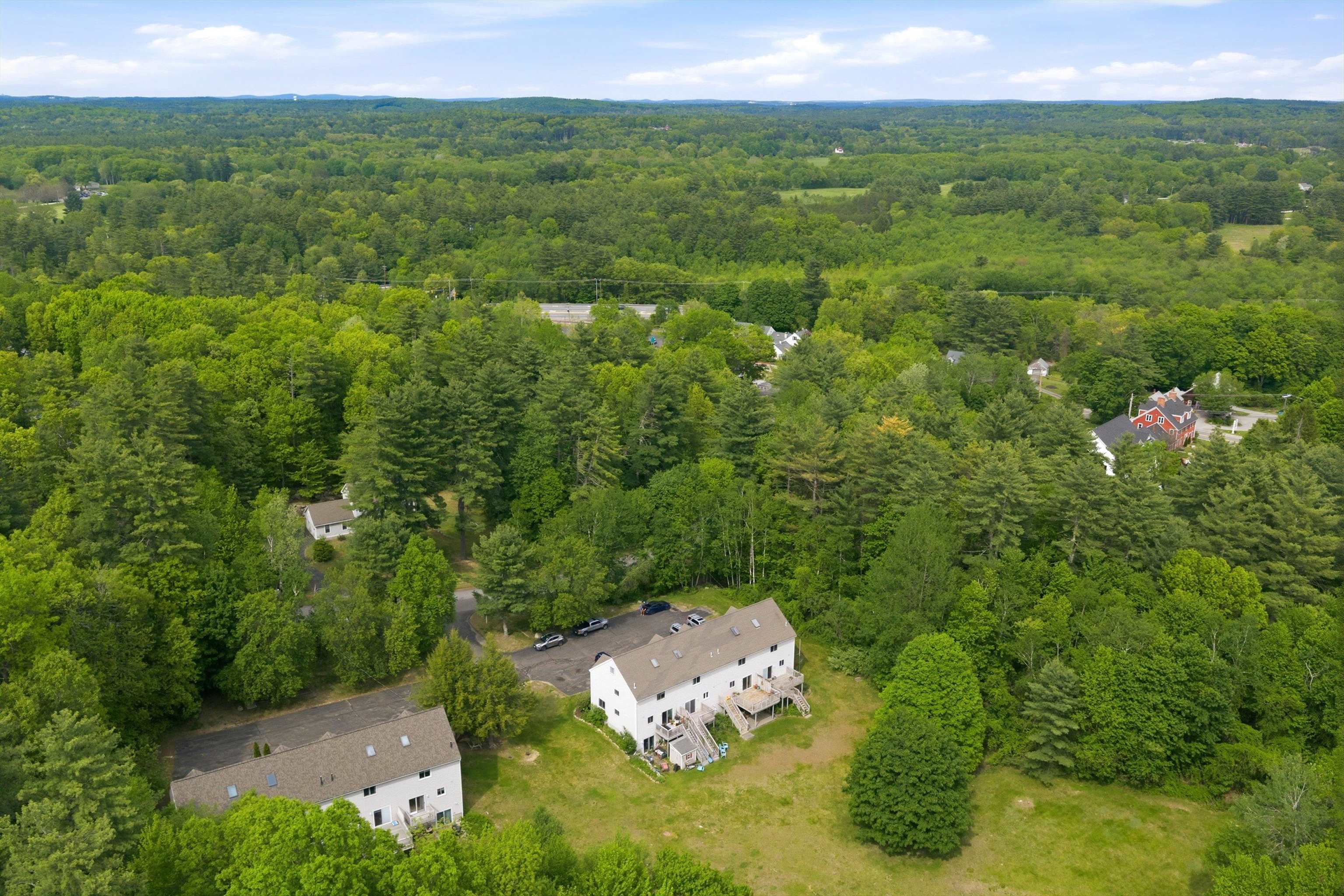 6 Standish Way, Unit 2 Amherst, NH 03031 - Photo 45 of 54 Gallery Image 45
