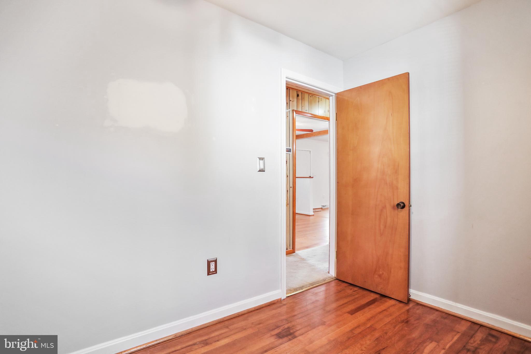 8900 Jones Road Union Bridge, MD 21791 - Photo 24 of 38 Bedroom 4