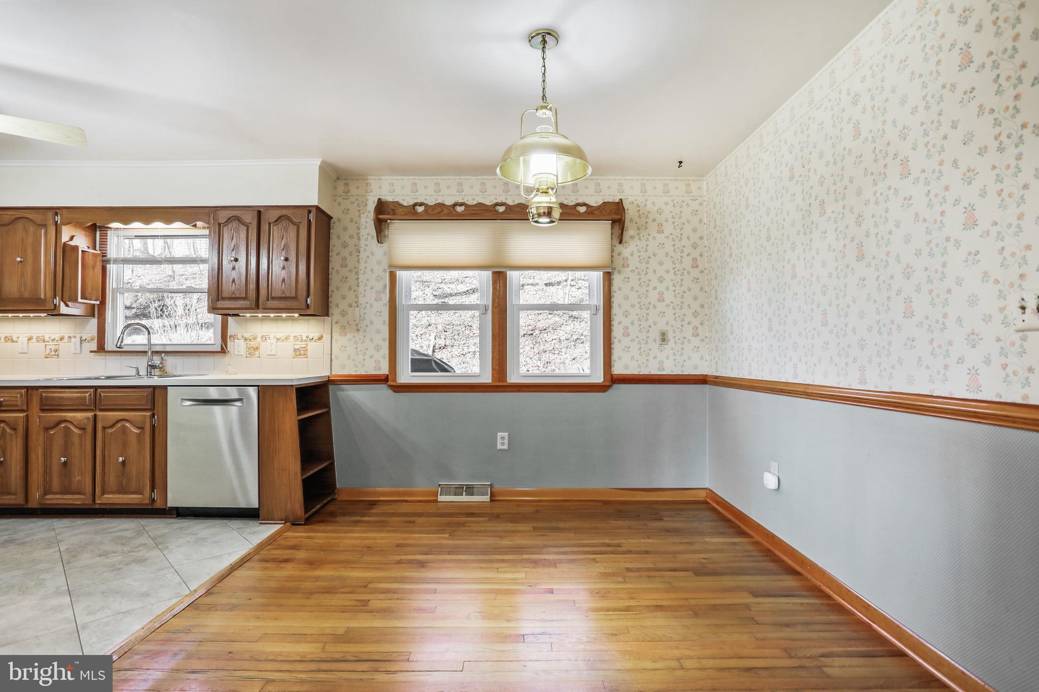 8900 Jones Road Union Bridge, MD 21791 - Photo 8 of 38 Kitchen/Dining Area