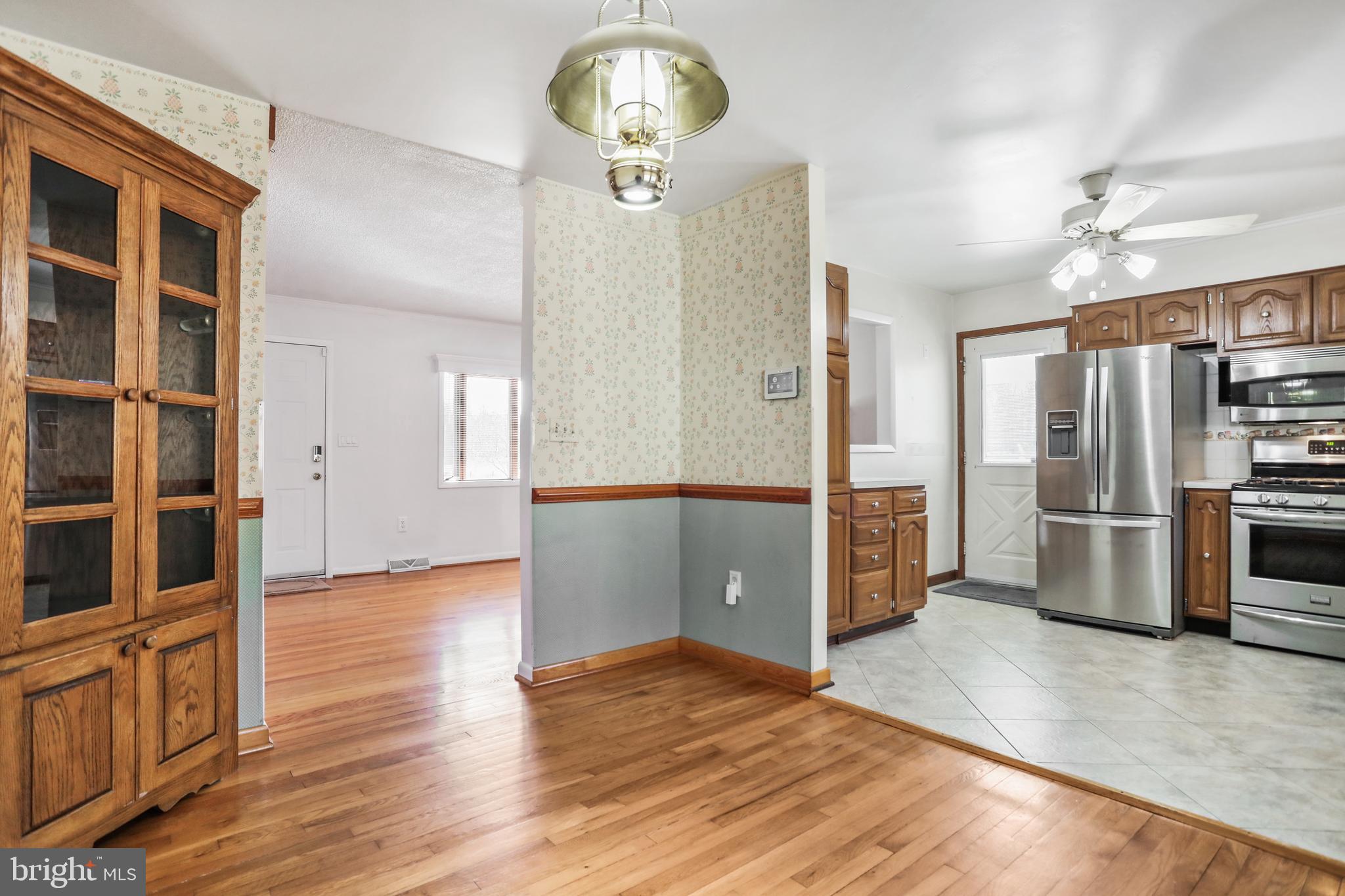 8900 Jones Road Union Bridge, MD 21791 - Photo 9 of 38 Dining Area