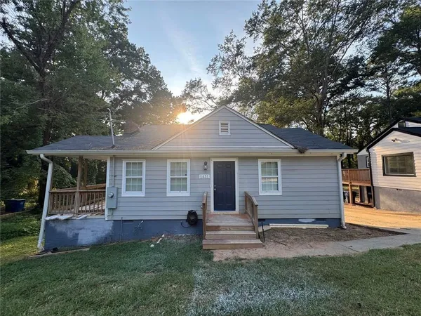 $1,475 | 1431 Lorenzo Drive Southwest, Atlanta, GA 30310