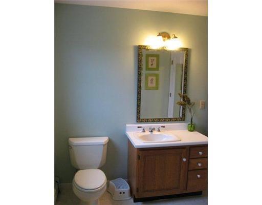 471 North Road Yarmouth, ME 04096 - Photo 13 of 16 Bathroom.