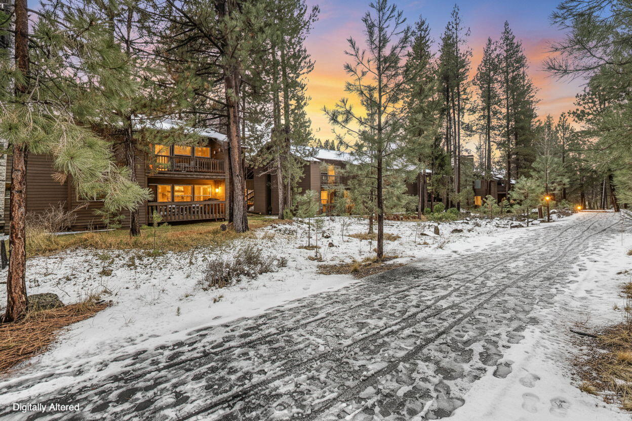 57373 Beaver Ridge Loop, Unit 27 Sunriver, OR 97707 - Photo 32 of 34 2025_12_22_57373_beaver_ridge_loop_unit2