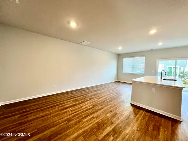 $1,910 | 6659 Lemon Lane, Wilmington, NC 28412