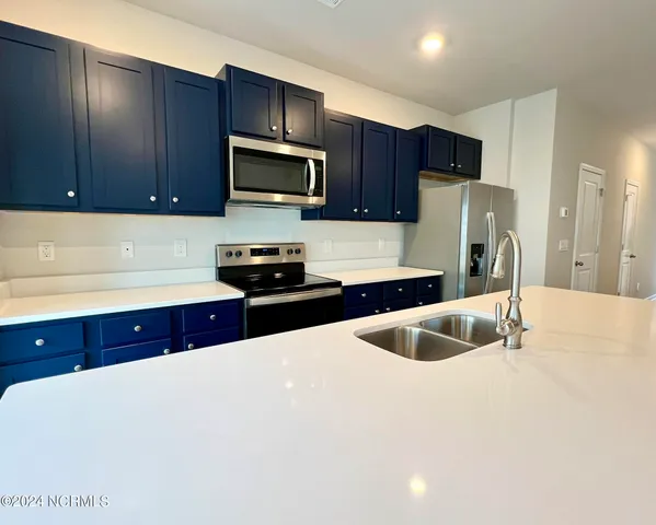 $1,910 | 6659 Lemon Lane, Wilmington, NC 28412