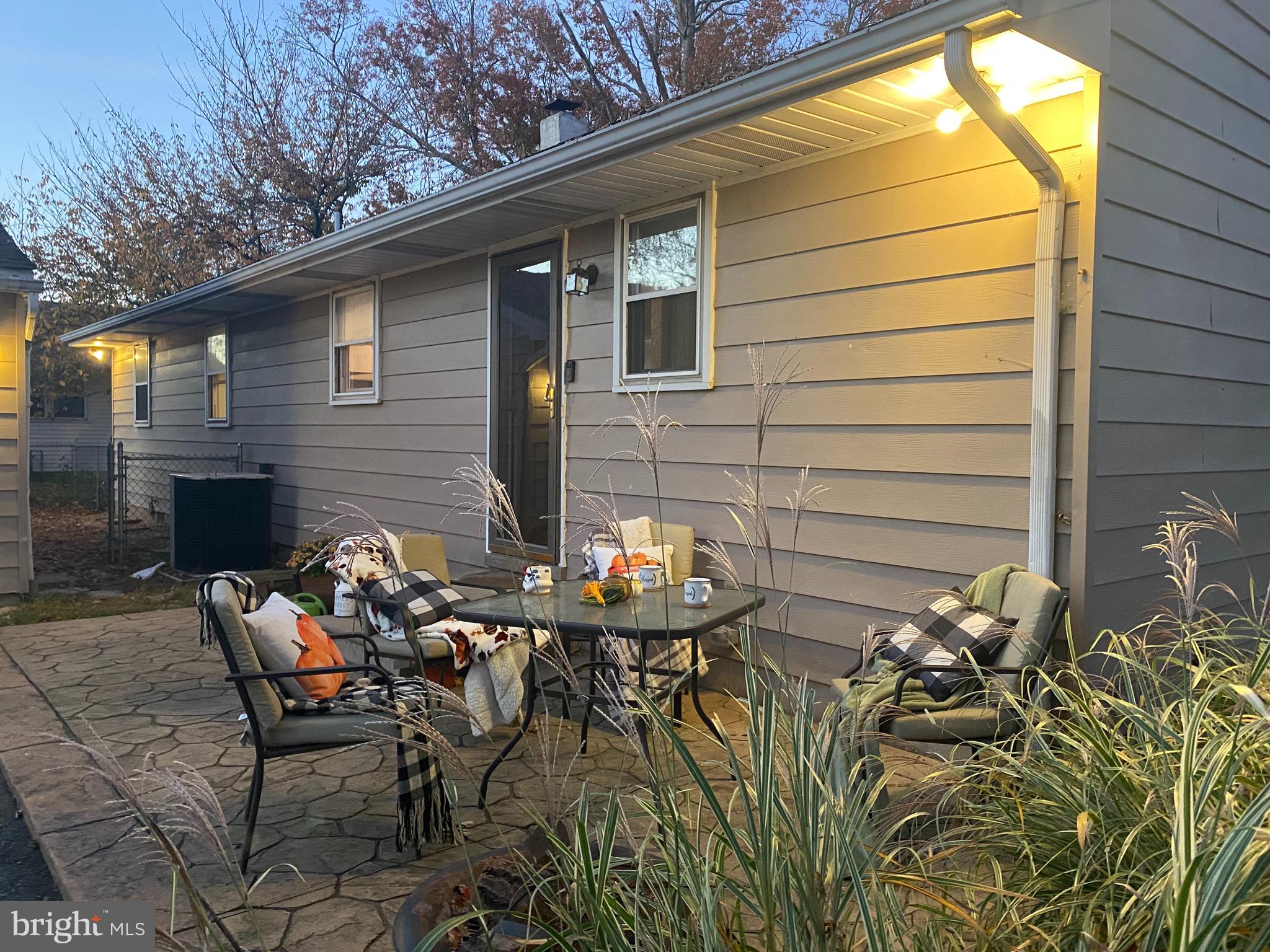 25 Georgia Road Pennsville, NJ 08070 - Photo 12 of 48