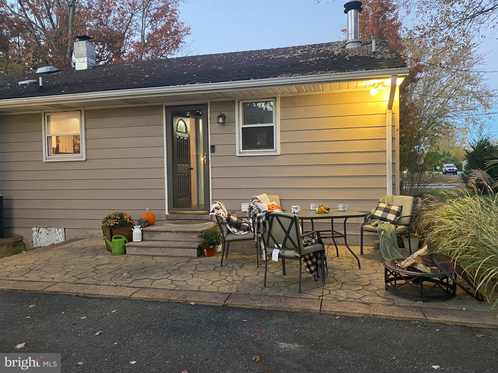 25 Georgia Road Pennsville, NJ 08070 - Photo 13 of 48