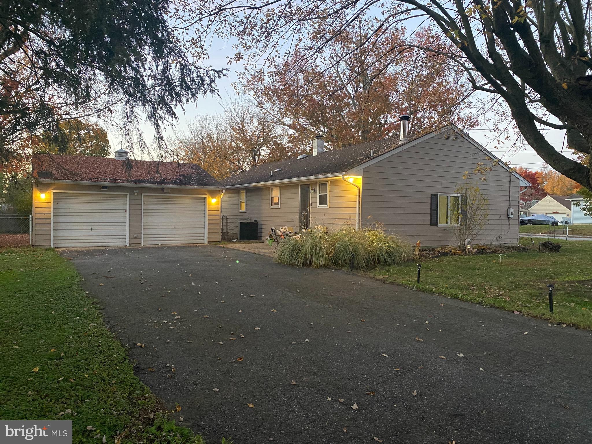25 Georgia Road Pennsville, NJ 08070 - Photo 10 of 48