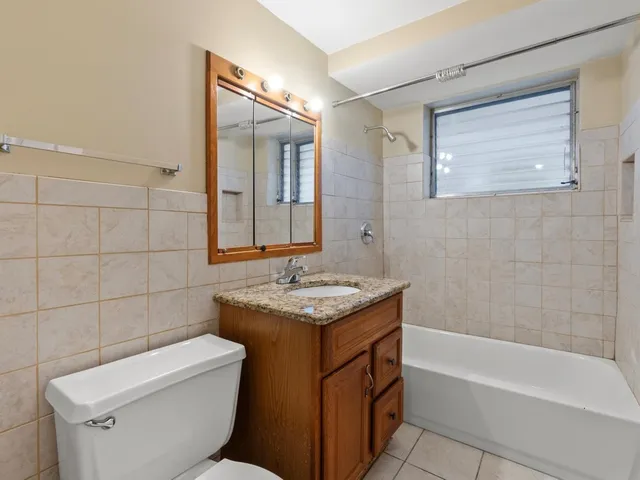 $159,900 | 2642 North Harlem Avenue, Unit GE, Elmwood Park, IL 60707