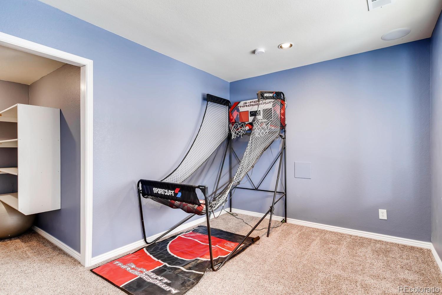 681 Ridgemont Place Highlands Ranch, CO 80126 - Photo 28 of 35 Gallery Image 28