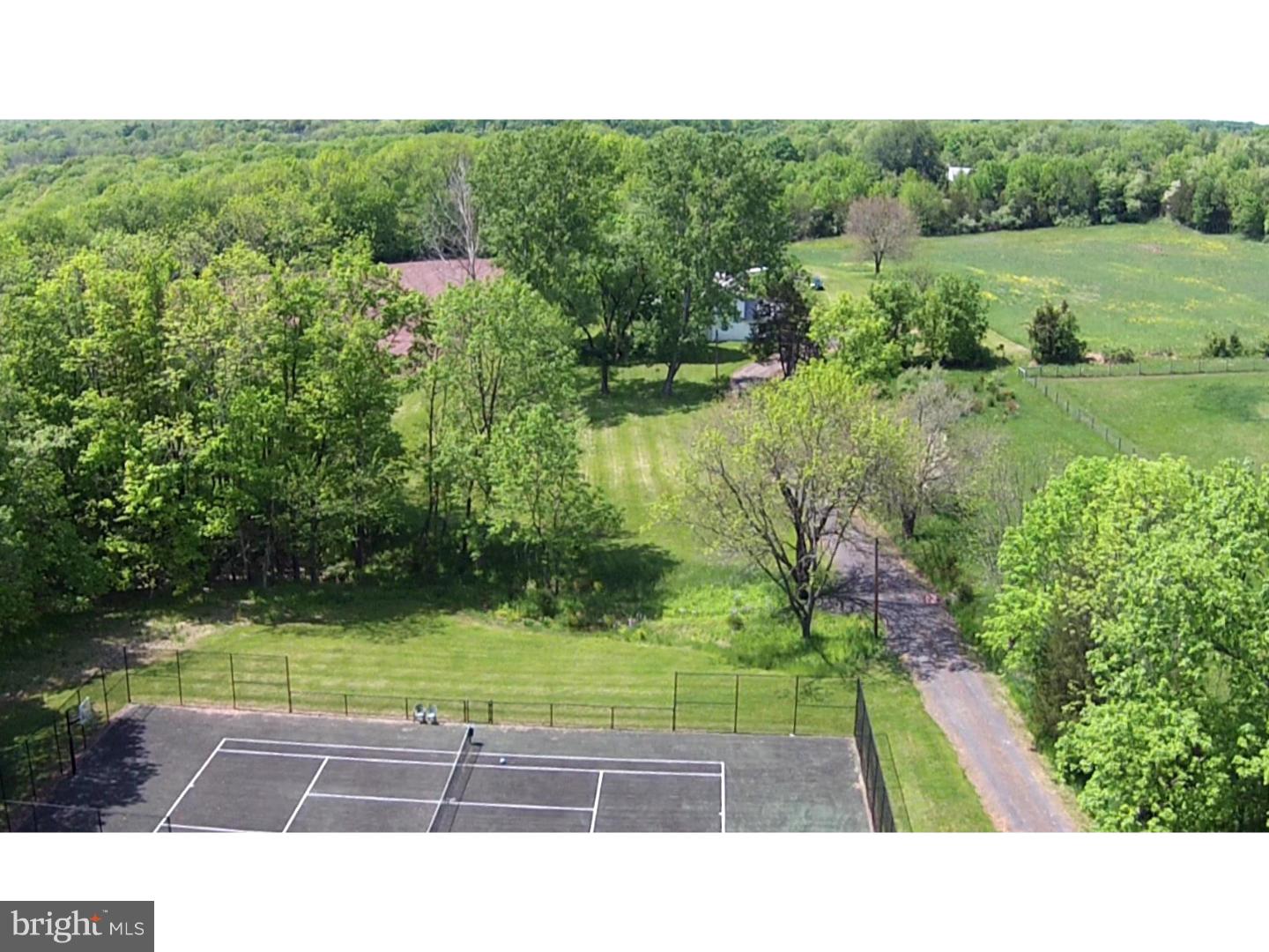 560 Geigel Hill Road Ottsville, PA 18942 - Photo 2 of 25 Gallery Image 2