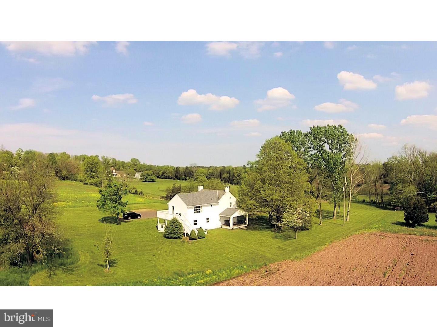 560 Geigel Hill Road Ottsville, PA 18942 - Photo 3 of 25 Gallery Image 3