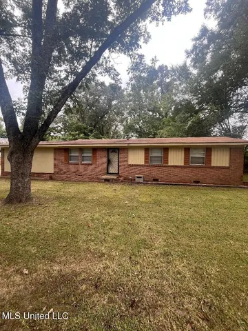 $170,000 | 185 Chatham Drive, Holly Springs, MS 38635