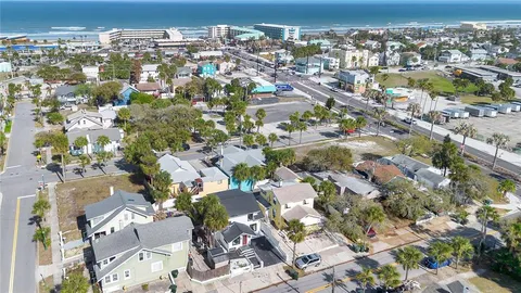 $377,000 | 207 South Oleander Avenue, Daytona Beach, FL 32118