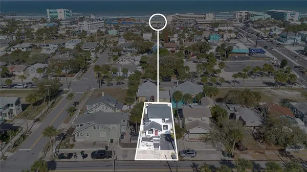 $377,000 | 207 South Oleander Avenue, Daytona Beach, FL 32118