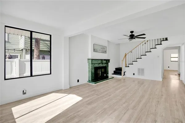 $377,000 | 207 South Oleander Avenue, Daytona Beach, FL 32118