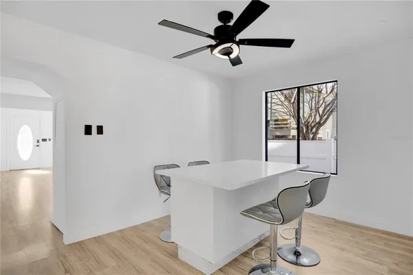 $377,000 | 207 South Oleander Avenue, Daytona Beach, FL 32118