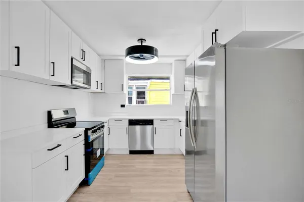 $377,000 | 207 South Oleander Avenue, Daytona Beach, FL 32118