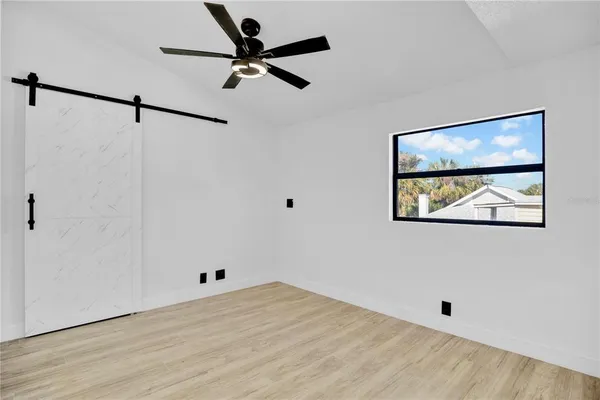 $377,000 | 207 South Oleander Avenue, Daytona Beach, FL 32118