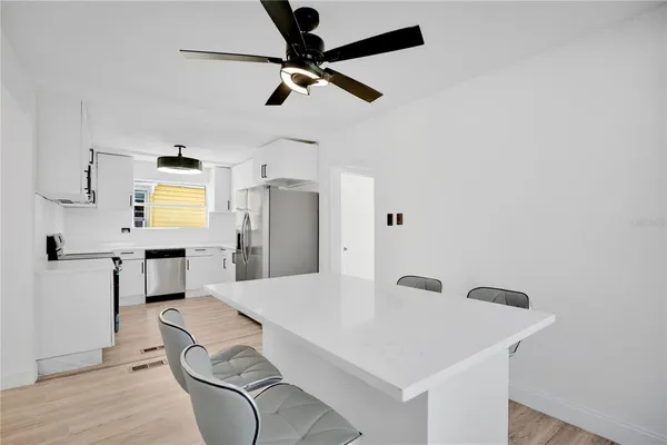 $377,000 | 207 South Oleander Avenue, Daytona Beach, FL 32118