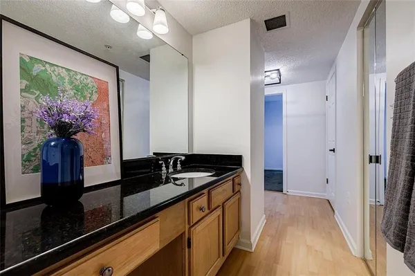 $2,000 | 199 14th Street Northeast, Unit 1709, Atlanta, GA 30309