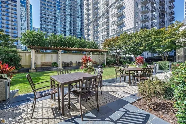 $2,000 | 199 14th Street Northeast, Unit 1709, Atlanta, GA 30309