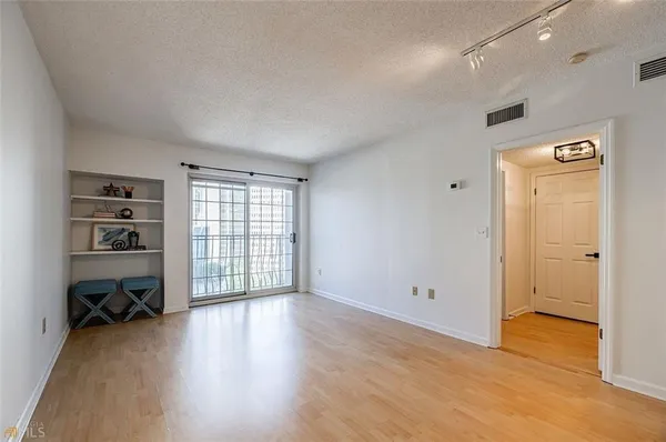 $2,000 | 199 14th Street Northeast, Unit 1709, Atlanta, GA 30309