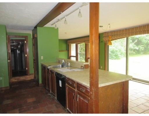 29 Ball Hill Road Princeton, MA 01541 - Photo 9 of 13 Gallery Image 9
