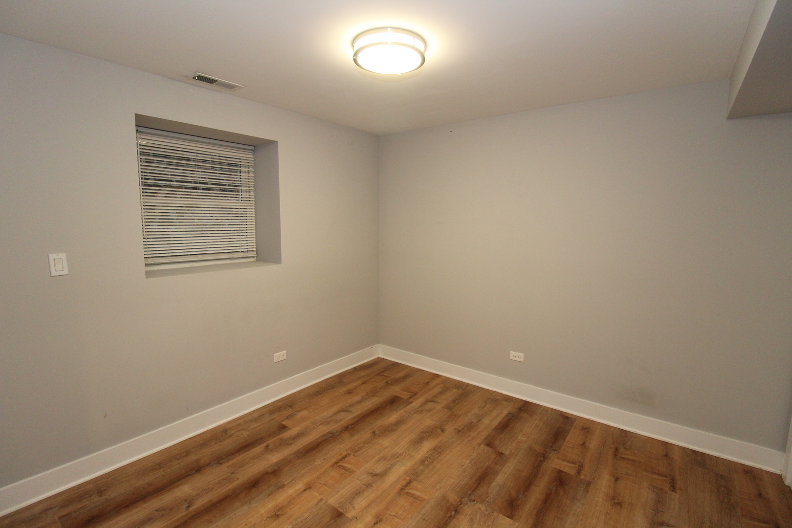 1411 West Taylor Street, Unit 1R Chicago, IL 60607 - Photo 7 of 17