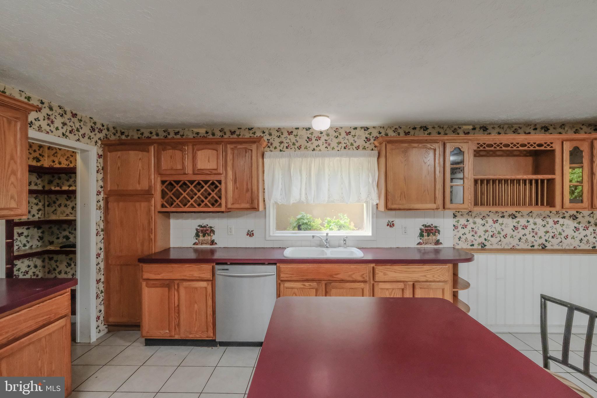 914 Braxton Road Front Royal, VA 22630 - Photo 5 of 59 Gallery Image 5