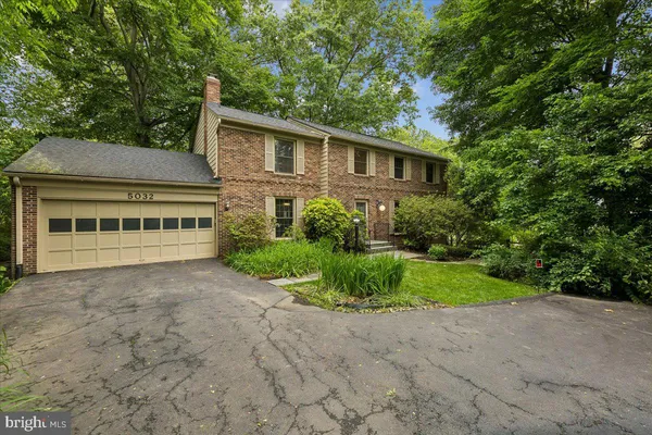 $875,000 | 5032 King David Boulevard, Annandale, VA 22003