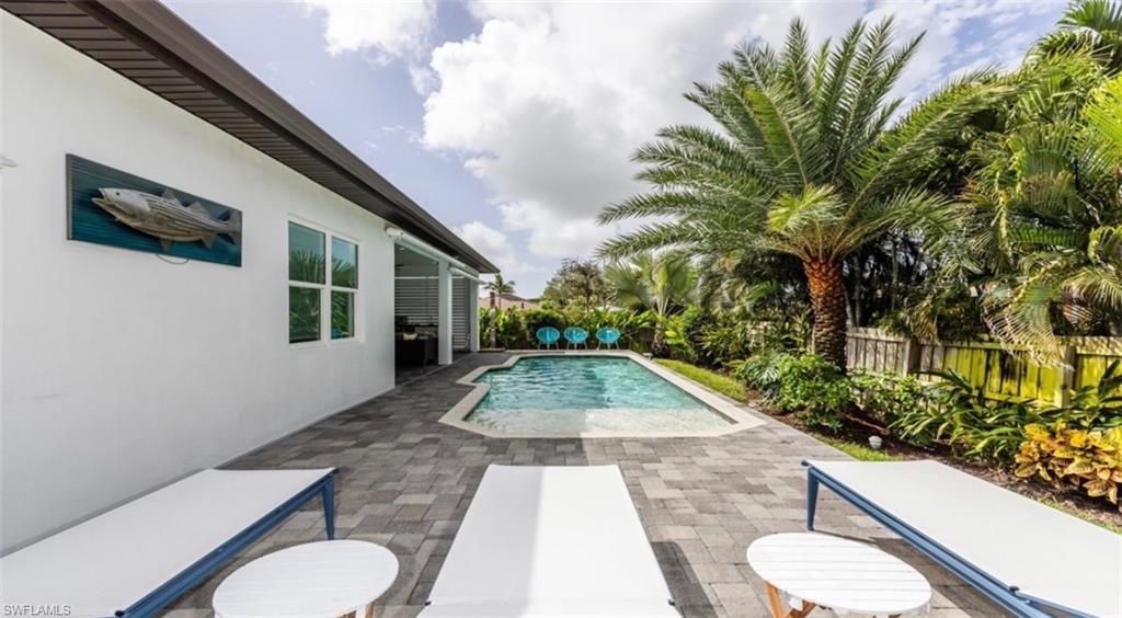 118 Bermuda Road Marco Island, FL 34145 - Photo 12 of 16 a view of outdoor space and yard