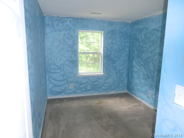 6917 Alanbrook Road Charlotte, NC 28215 - Photo 7 of 10