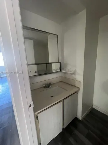 $1,700 | 10090 Northwest 80th Court, Unit 1435, Hialeah Gardens, FL 33016