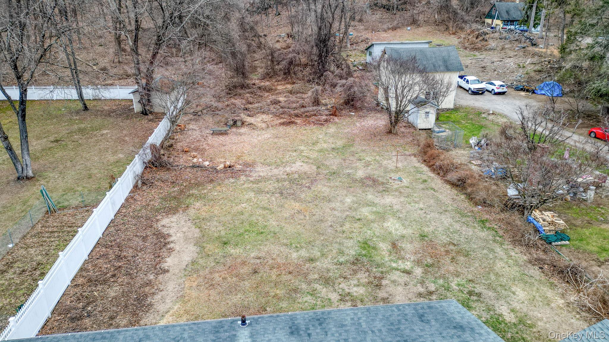 34 Old Bedford Road Goldens Bridge, NY 10526 - Photo 31 of 38 a view of yard