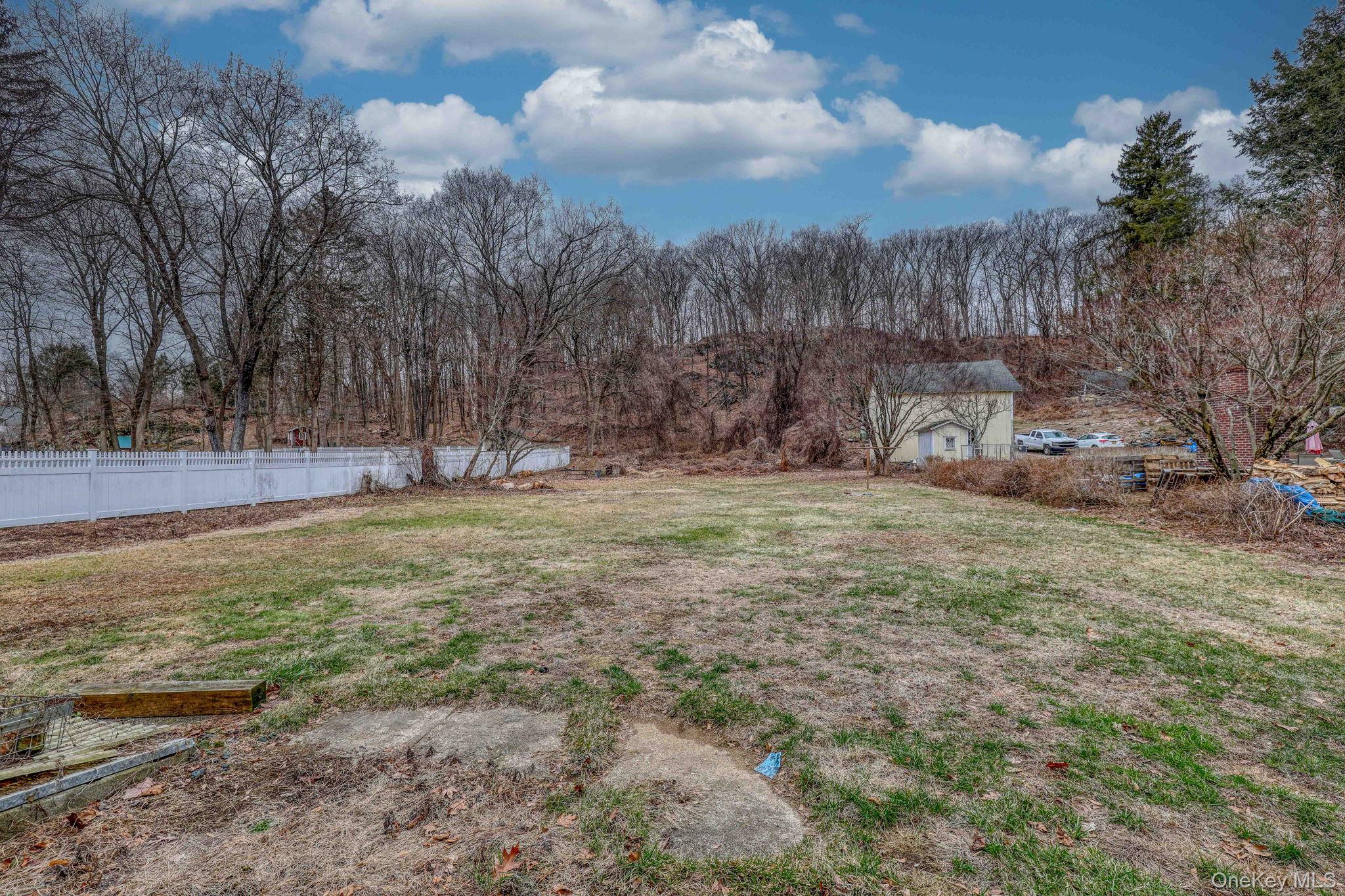 34 Old Bedford Road Goldens Bridge, NY 10526 - Photo 35 of 38 a view of outdoor space with trees